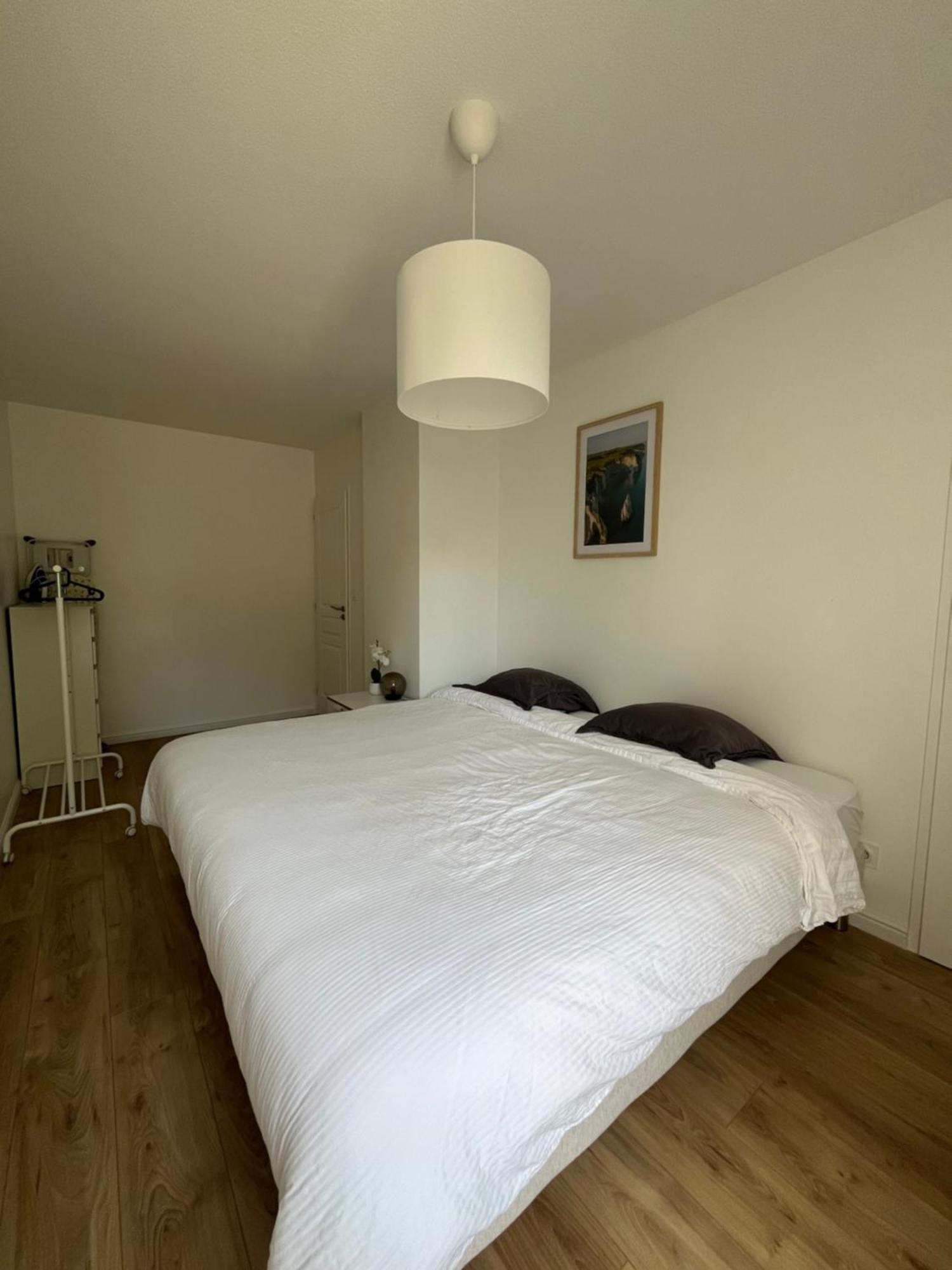 Appartement Cosy Et Confortable Saint-Genis-Laval Exterior foto